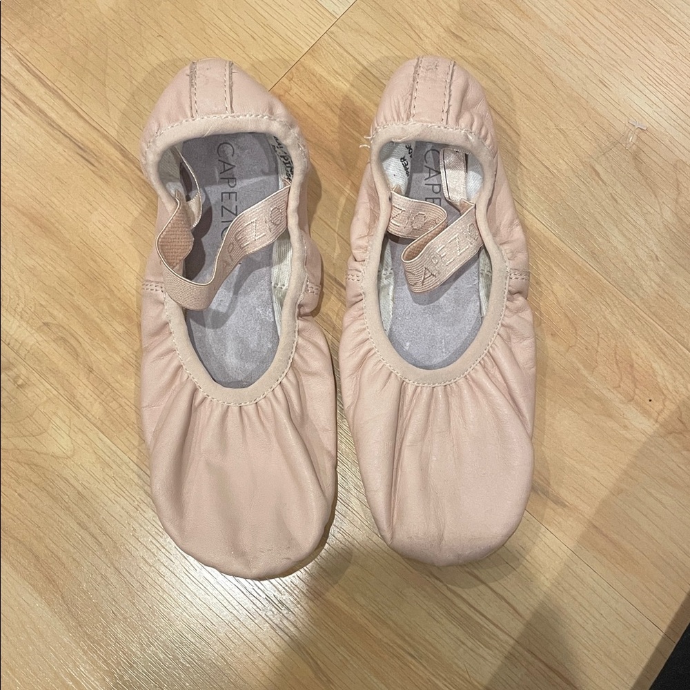 Capezio Ballet Shoes - Soft Pink